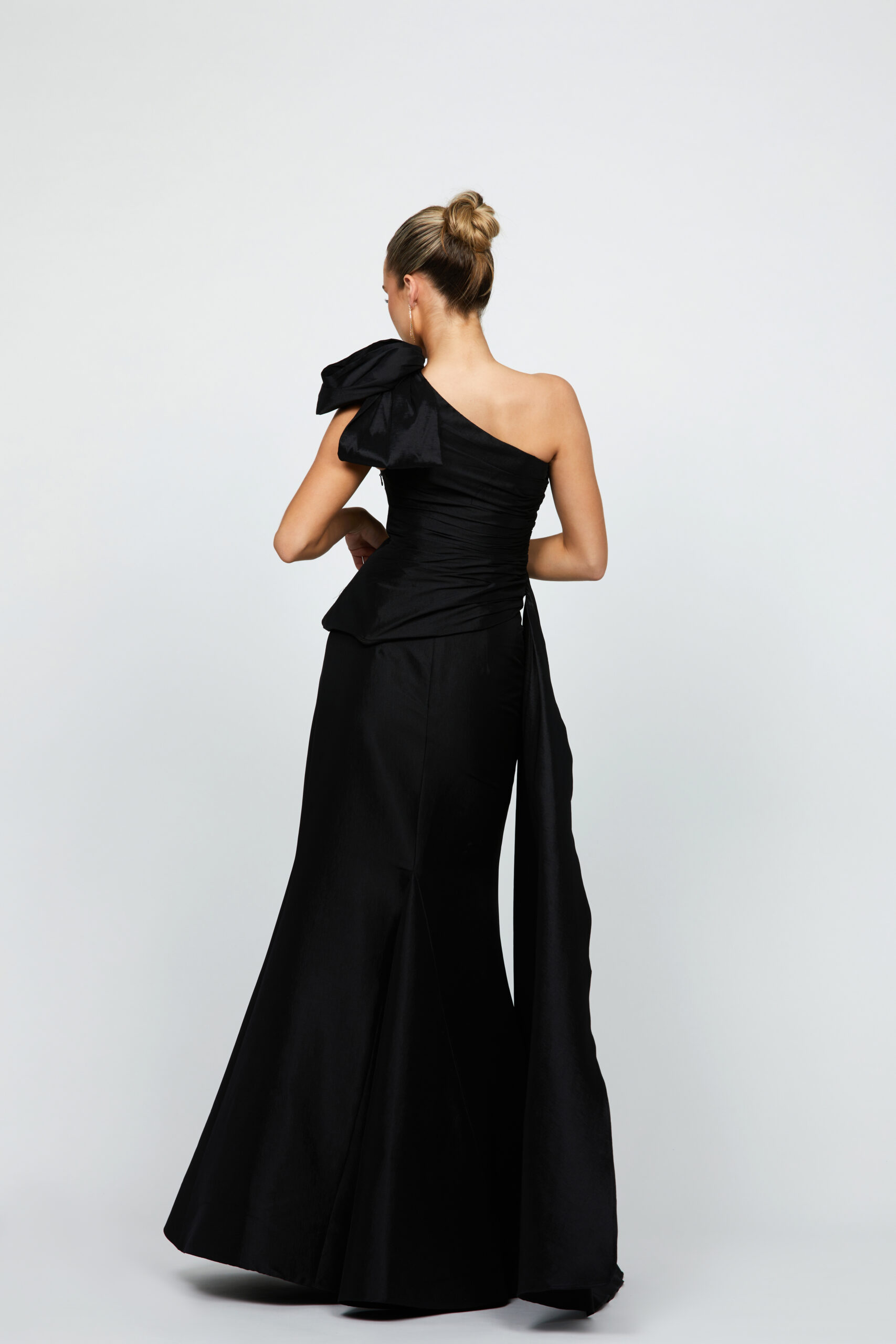 Briana One Shoulder Bow Top by Bariano - Image 4